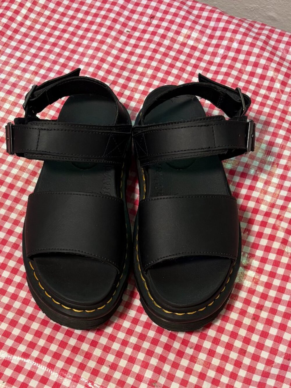 Doc Martens Black Voss Hydro Yellow Welt Stitching Sandals Size 7 - Picture 6 of 10